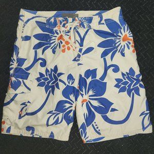 Old navy stylish Men's swim trunks/board shorts in size Medium/ 32" waist